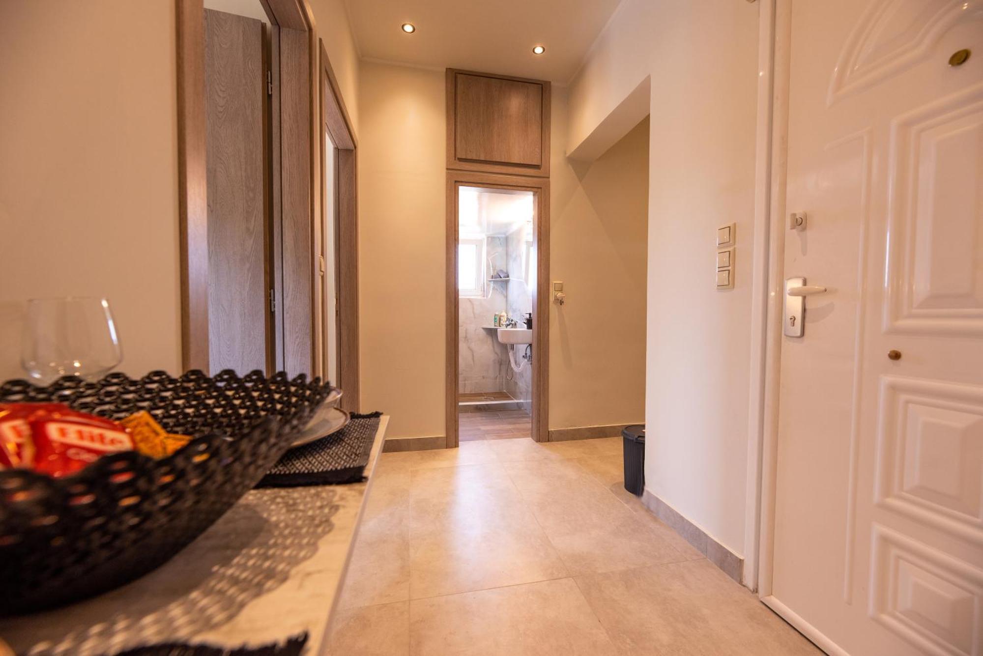 Demi'S Apartments Near Athen'S Airport อาร์เตมีดา ภายนอก รูปภาพ