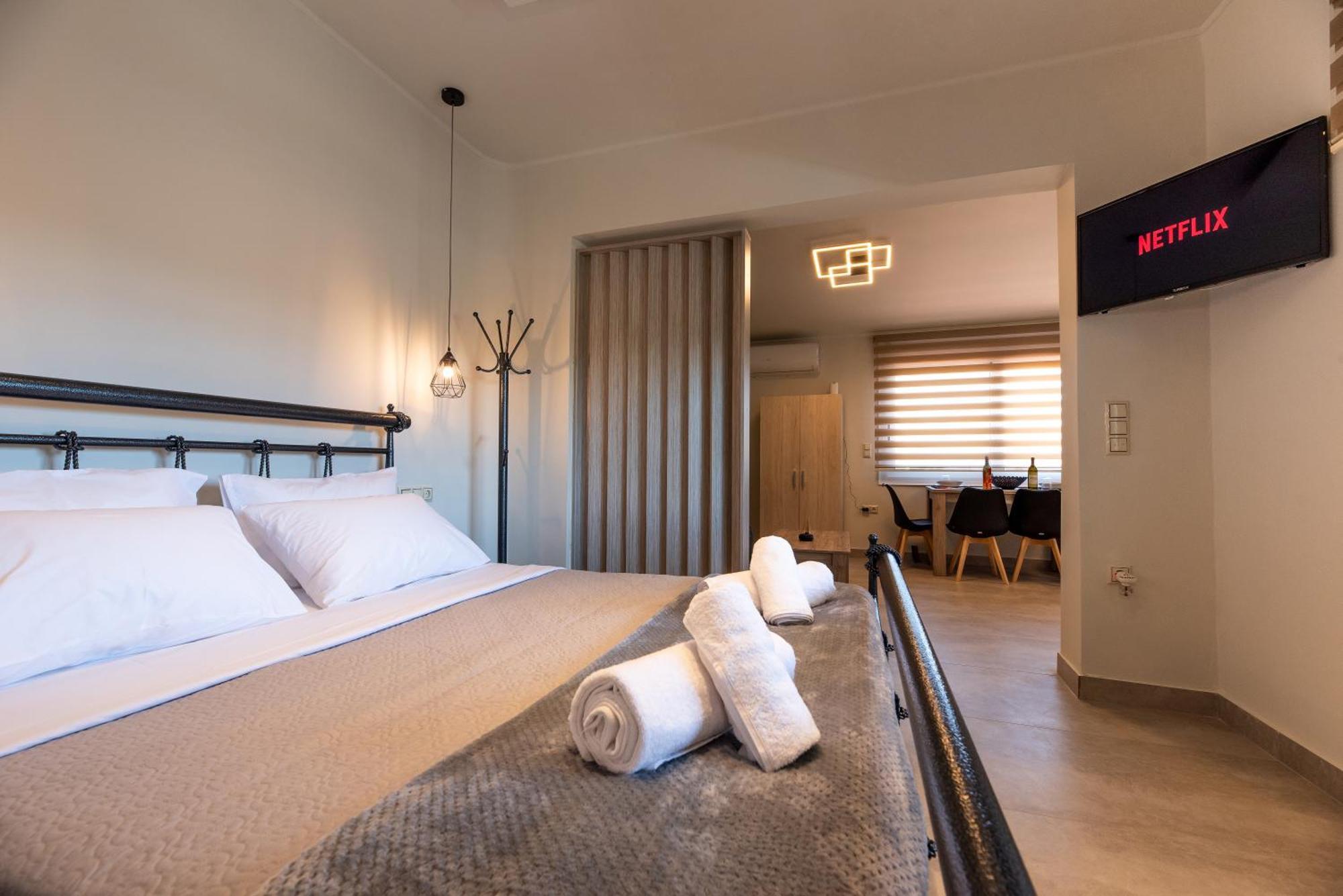 Demi'S Apartments Near Athen'S Airport อาร์เตมีดา ภายนอก รูปภาพ